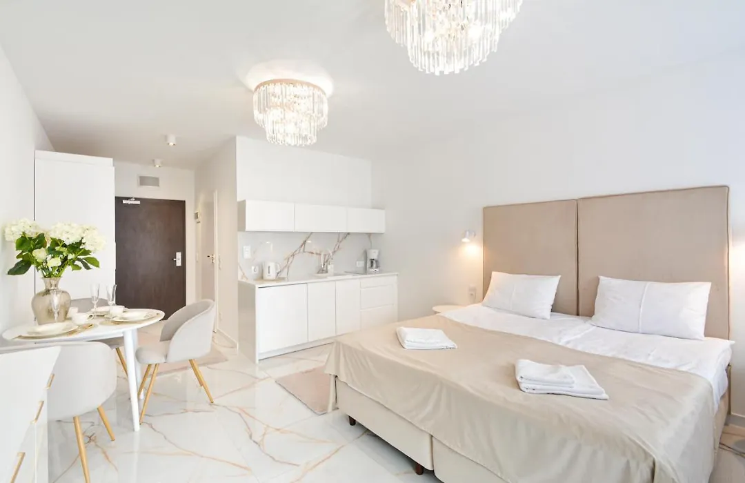 PLATINUM Prywatny Apartament w Hotelu Diva-1